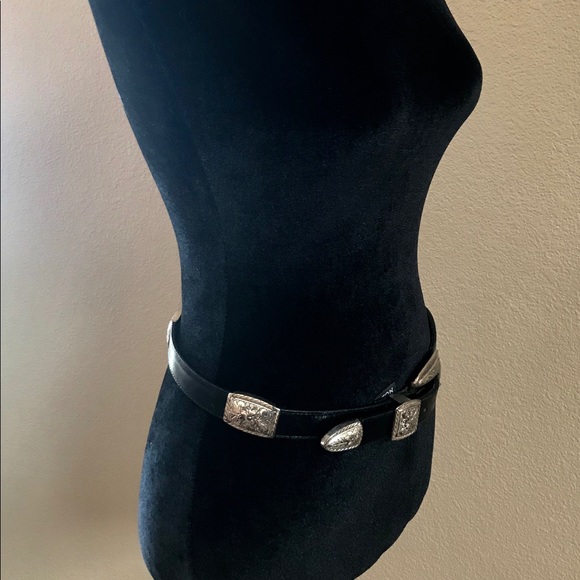 Brighton leather belt w silver accents - Picture 4 of 8